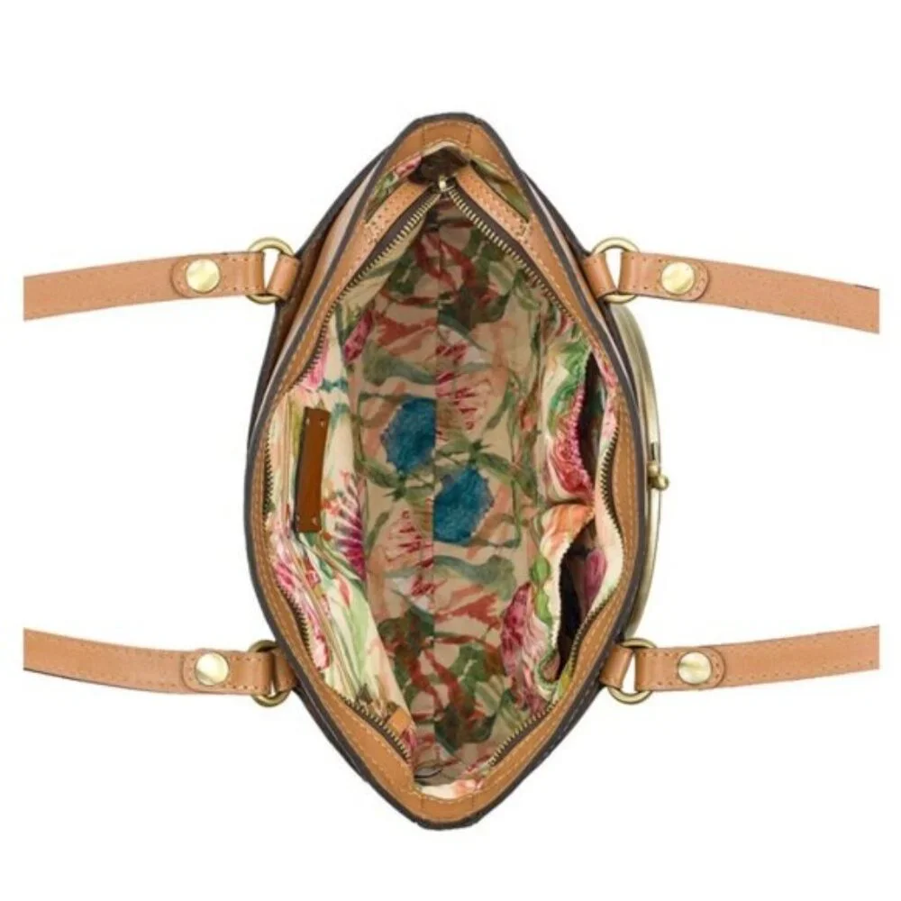 Patricia Nash Poppy Tote Leather w Seashells by the Seashore Scarf Tan Naturale